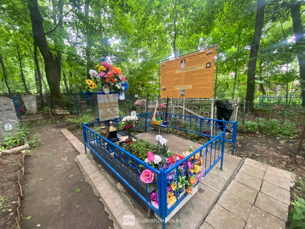 Ogil va onasi jinsiy aloqada bolishadi Balkonda minut berayotgan kokrakli onani onlayn tomosha qiling.